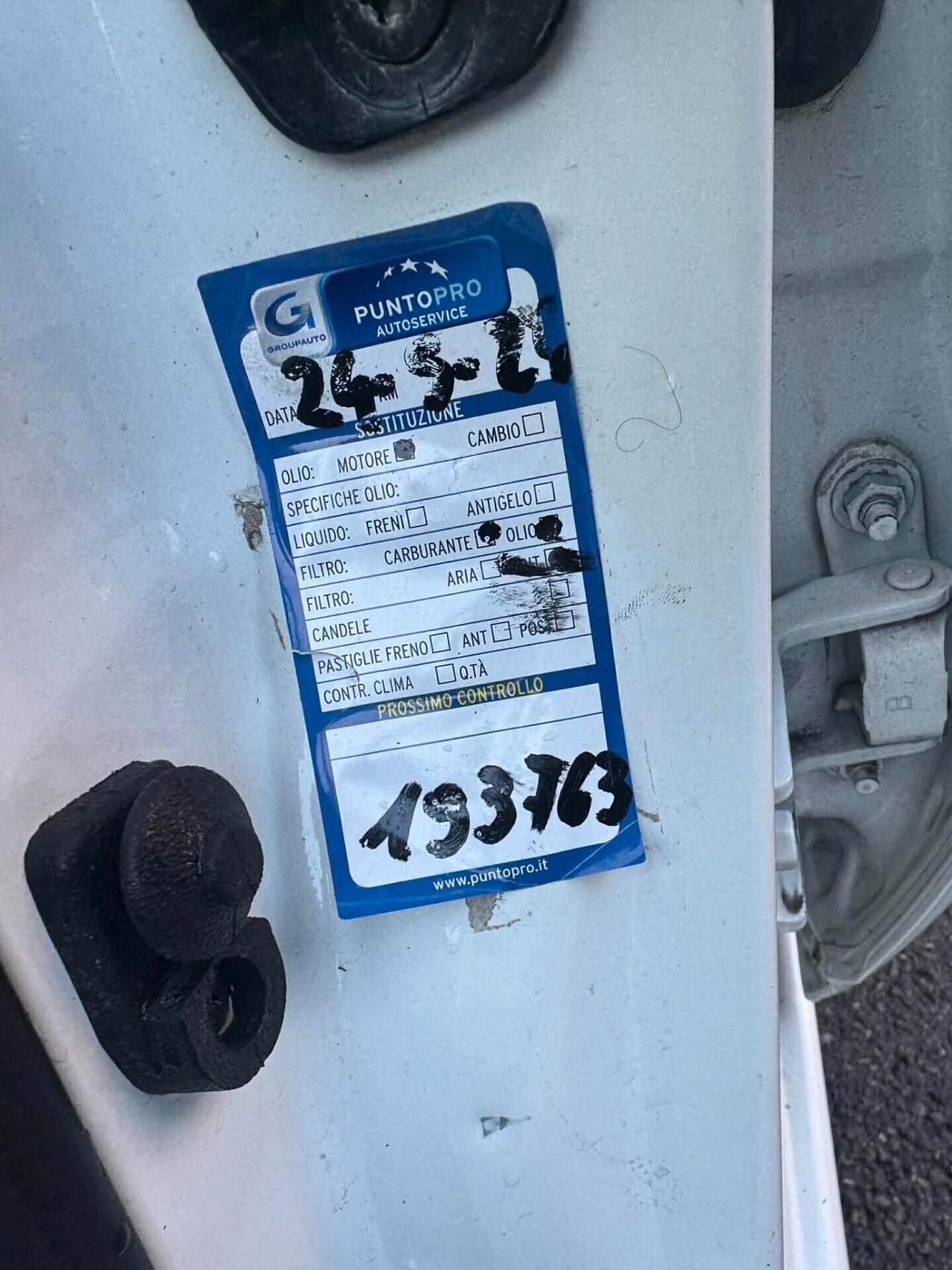 Nissan Note 1.5 Diesel Anno 2011 66 KW