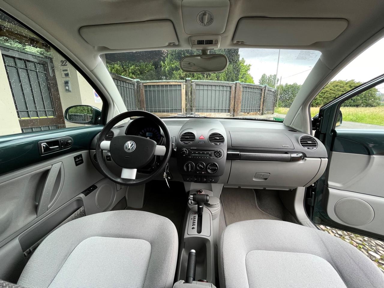 Volkswagen New Beetle 2.0 *UNICA 35000 KM*
