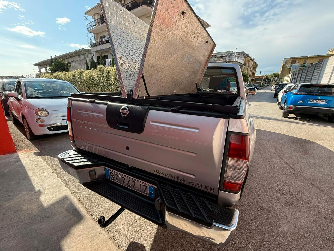 Nissan Pick-up 2.5 TD 133cv Navara - 2002
