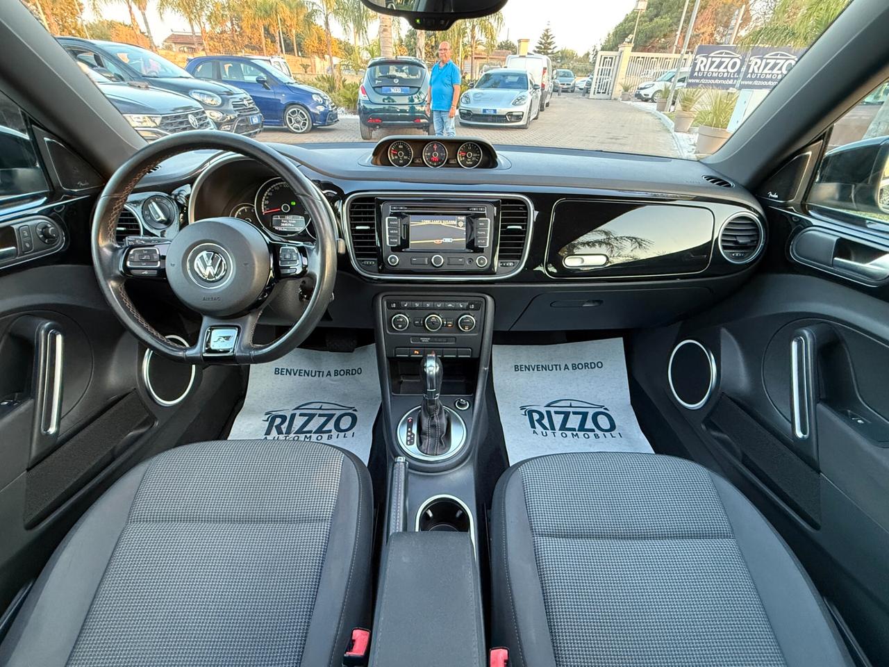 Volkswagen Maggiolino 1.6 TDI DSG R-ine Cup Tetto Navi Xenon