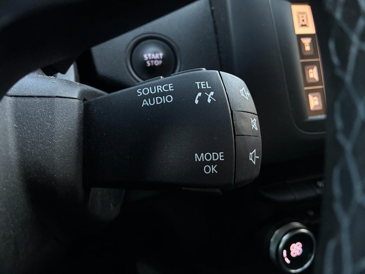 Dacia Duster 1.0 TCe 100 CV ECO-G 4x2 15th Anniversary