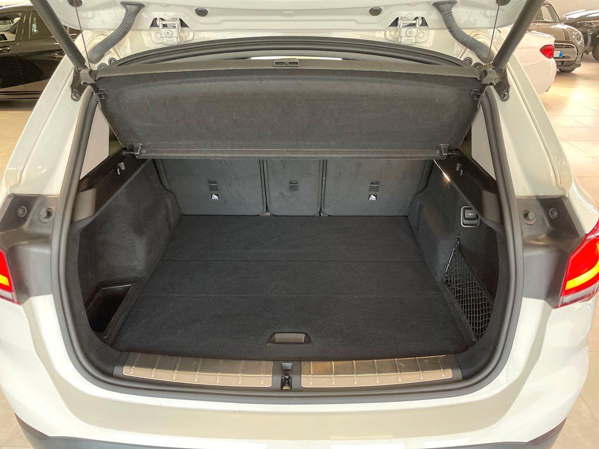 BMW X1 F48 2019 - X1 sdrive18d xLine auto