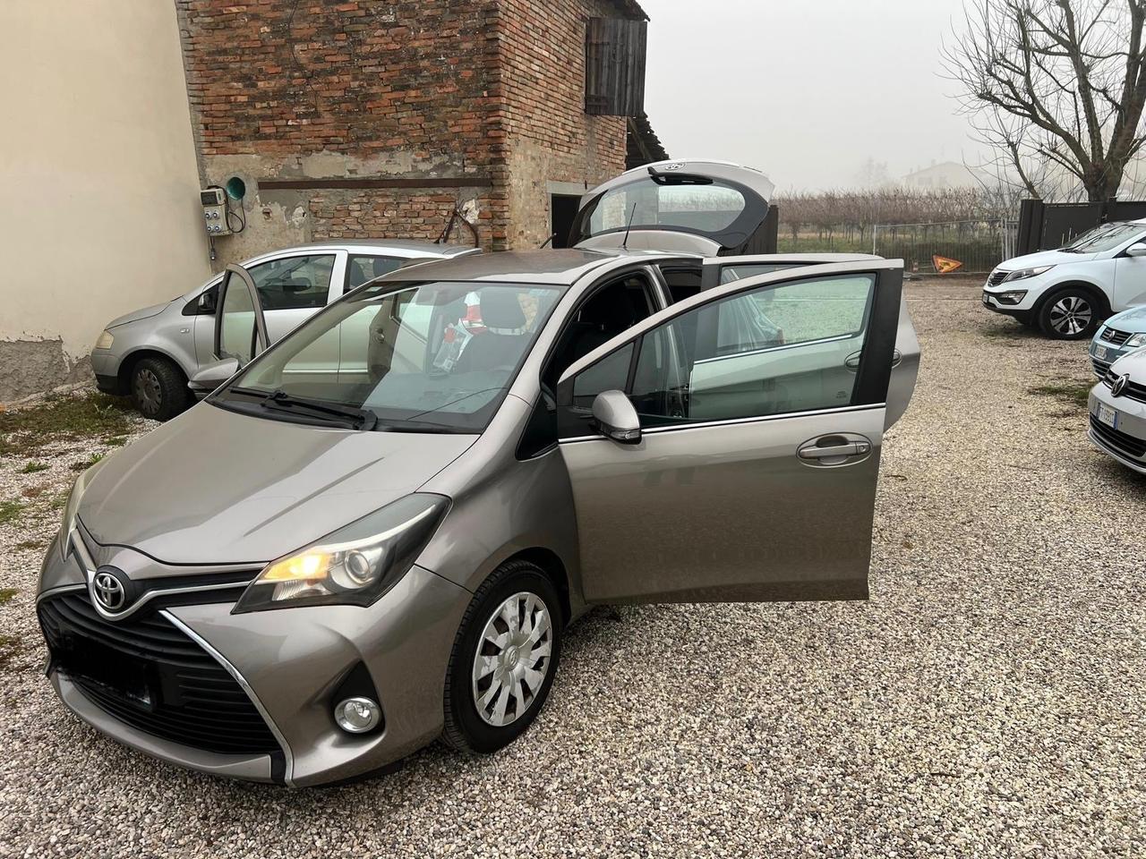 Toyota Yaris 1.4 D-4D 5 porte Active