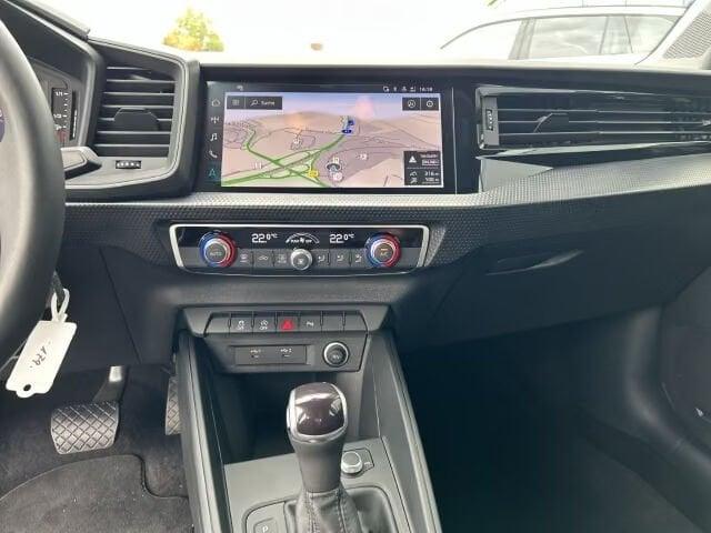 Audi A1 Sportback 30 TFSI S tronic Advanced LED NAVI MMI PDC