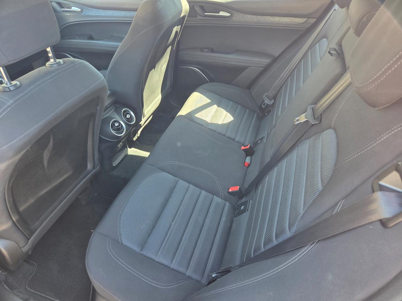 Alfa Romeo Stelvio 2.2 Turbodiesel 160 CV AT8 RWD Business