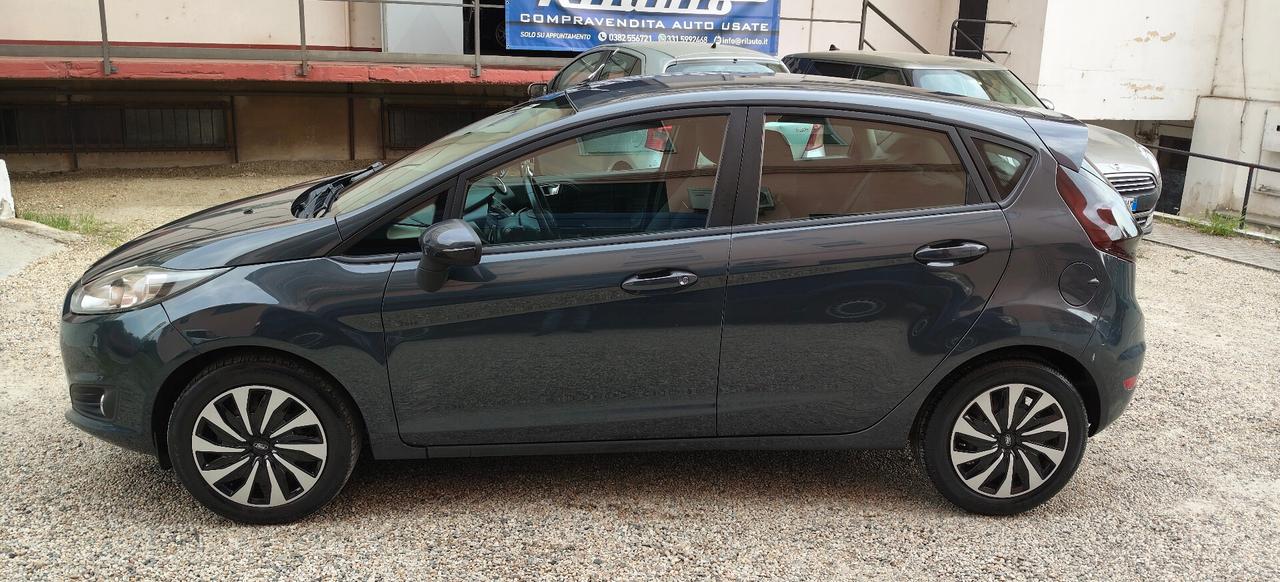 Ford Fiesta 1.4 5p. GPL Titanium