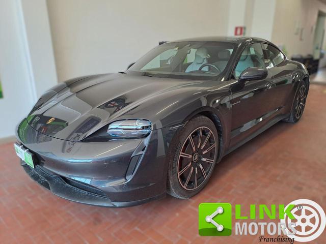 PORSCHE Taycan 4S Performance