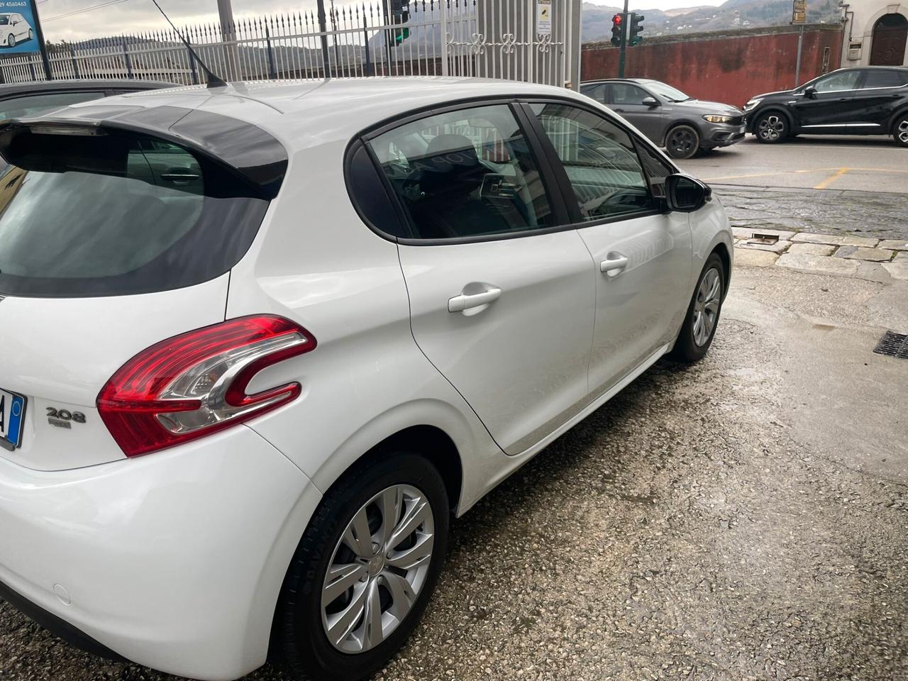 Peugeot 208 BlueHDi 100 S&S 5 porte Allure