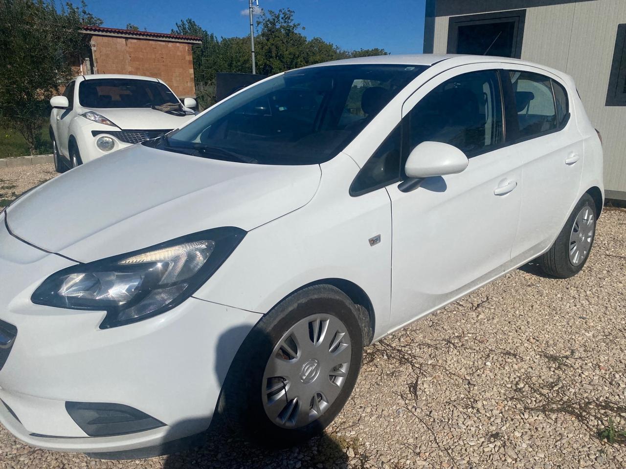 Opel Corsa 1.4 90CV 66 kW GPL Tech 5 porte b-Color