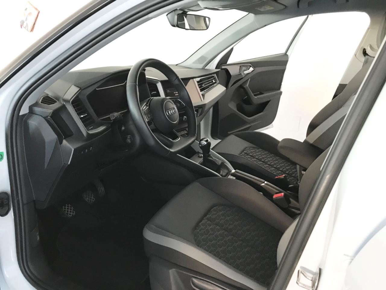 Audi A1 SPB 30 TFSI Identity Black S.Line