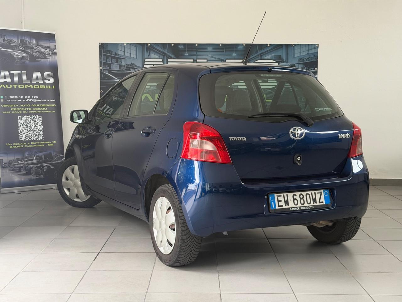 Toyota Yaris 1.0 5 porte Sol