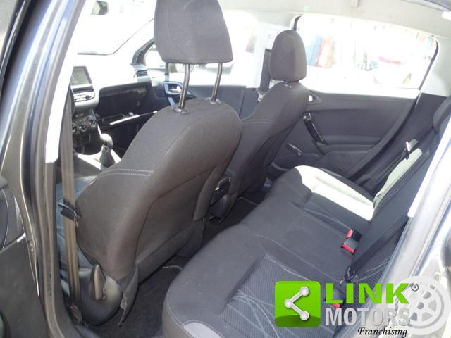 PEUGEOT 208 1.4 8V HDi 68CV 5p. Allure