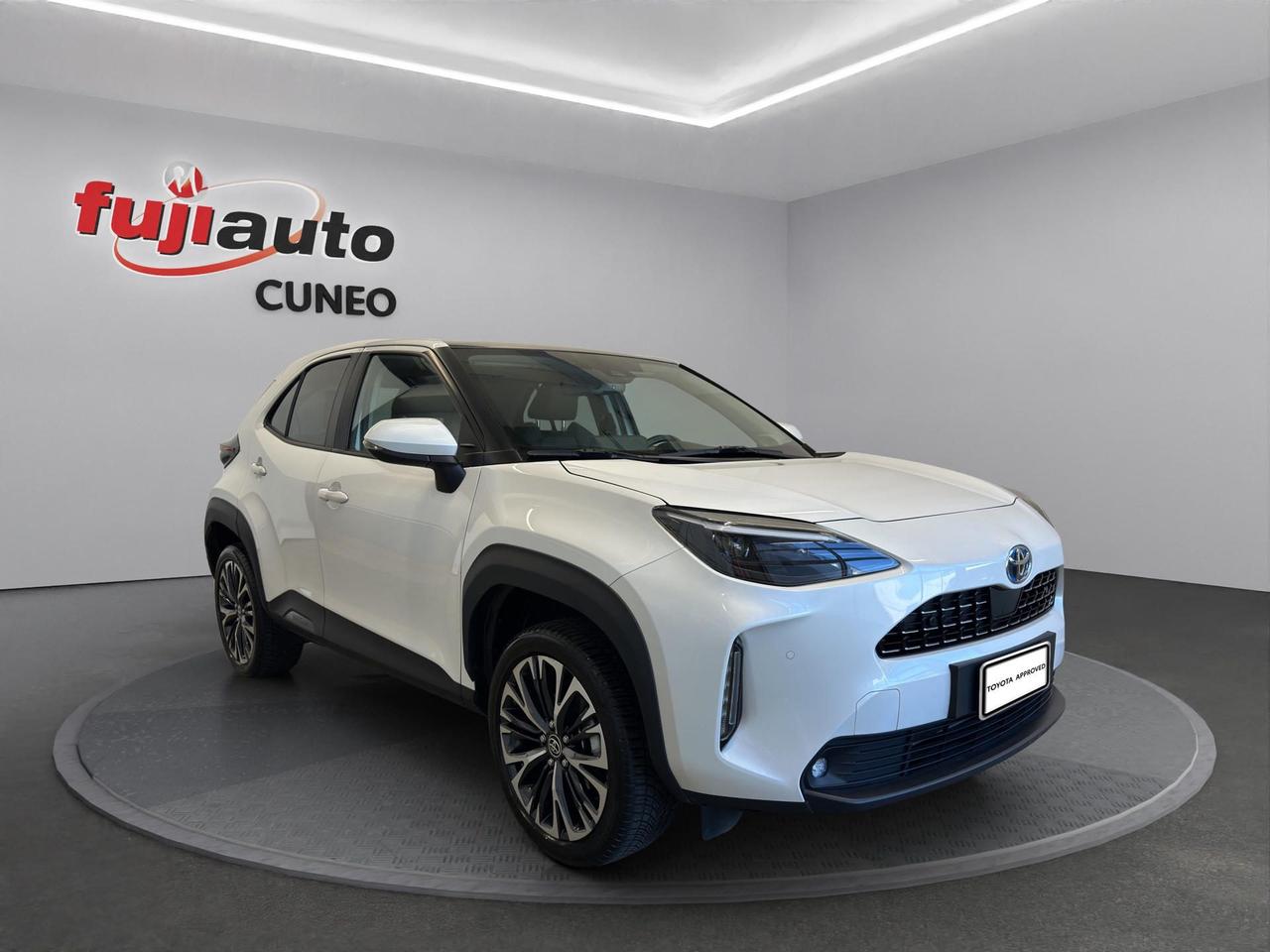 Toyota Yaris Cross 1.5h HEV Lounge 4wd