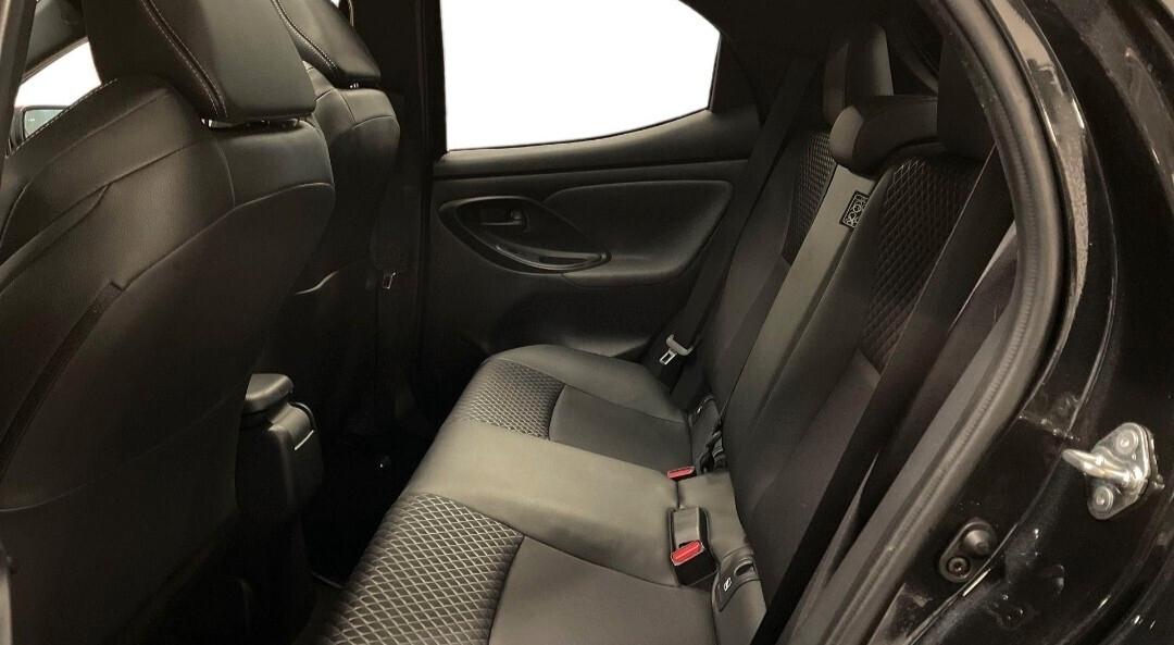 Toyota Yaris 1.5 130 Hybrid 5 porte Lounge PREZZO REALE