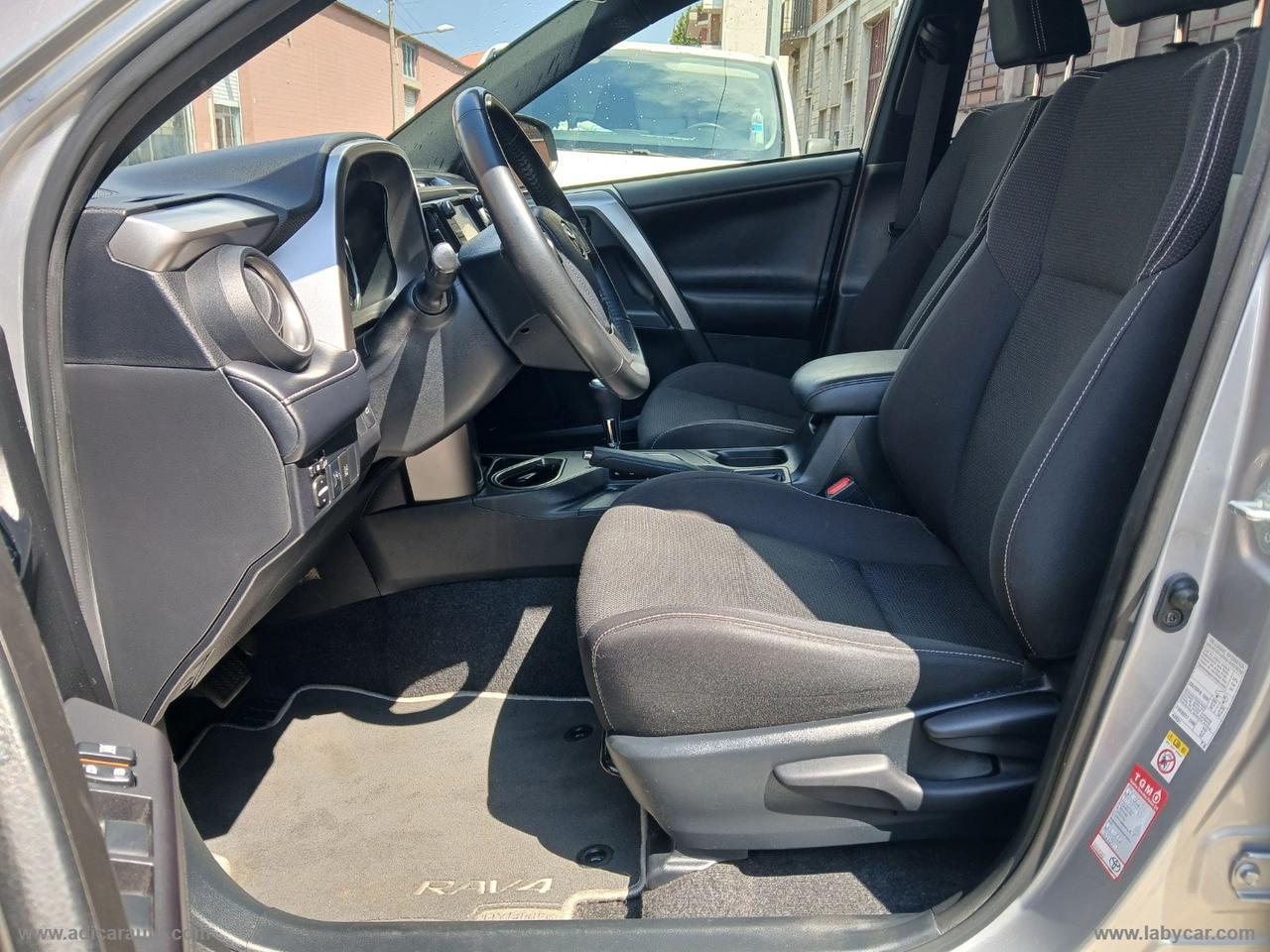 TOYOTA RAV4 2.5 Hybrid 2WD