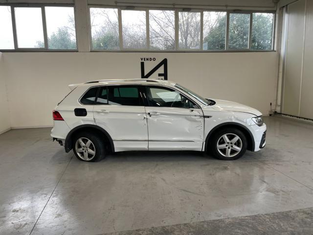 VOLKSWAGEN Tiguan 2.0 TDI SCR SPORT BLUEMOTION TECHNOLOGY