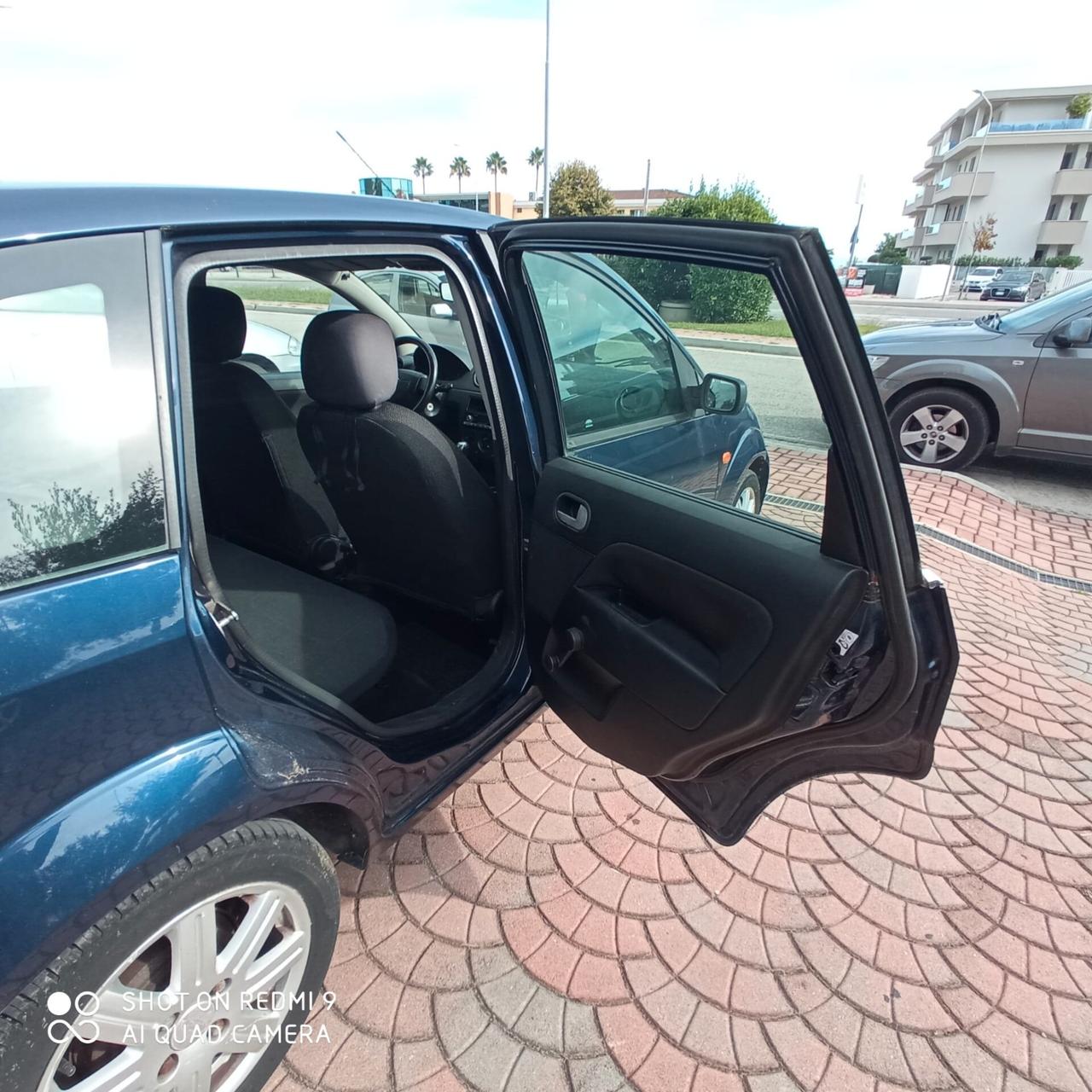 Ford Fiesta 1.4 TDCi 5p. Ghia