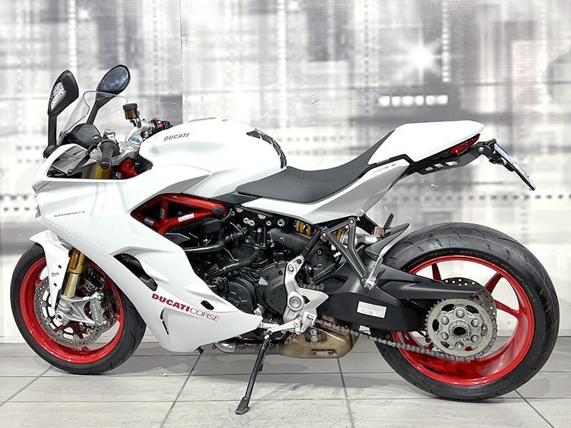 Ducati Supersport 939 S