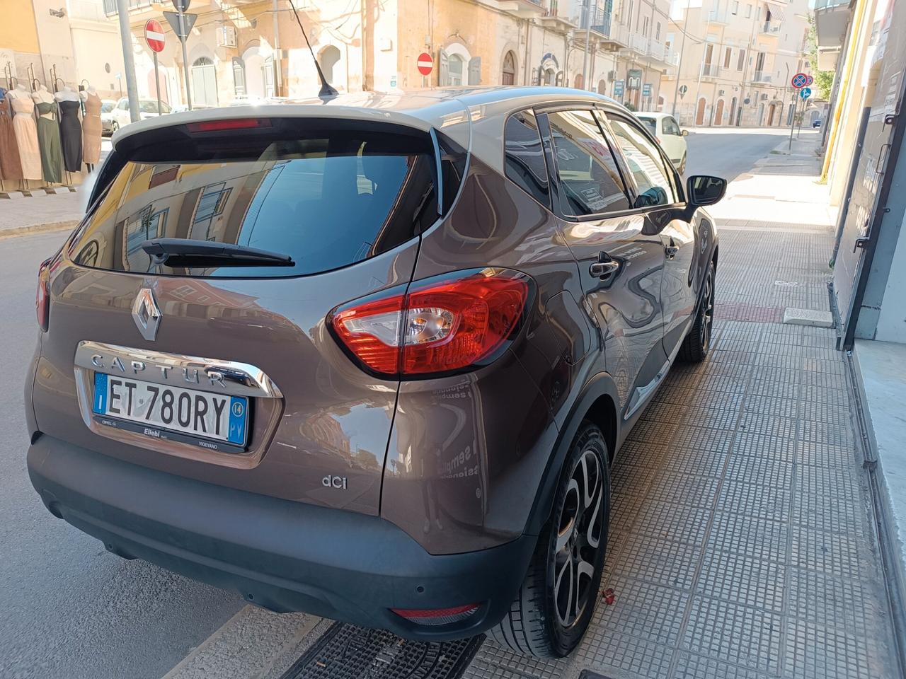 Renault Captur 1.5 dCi 8V 90 CV ENERGY R-LINK FULL NAVI CAMERA