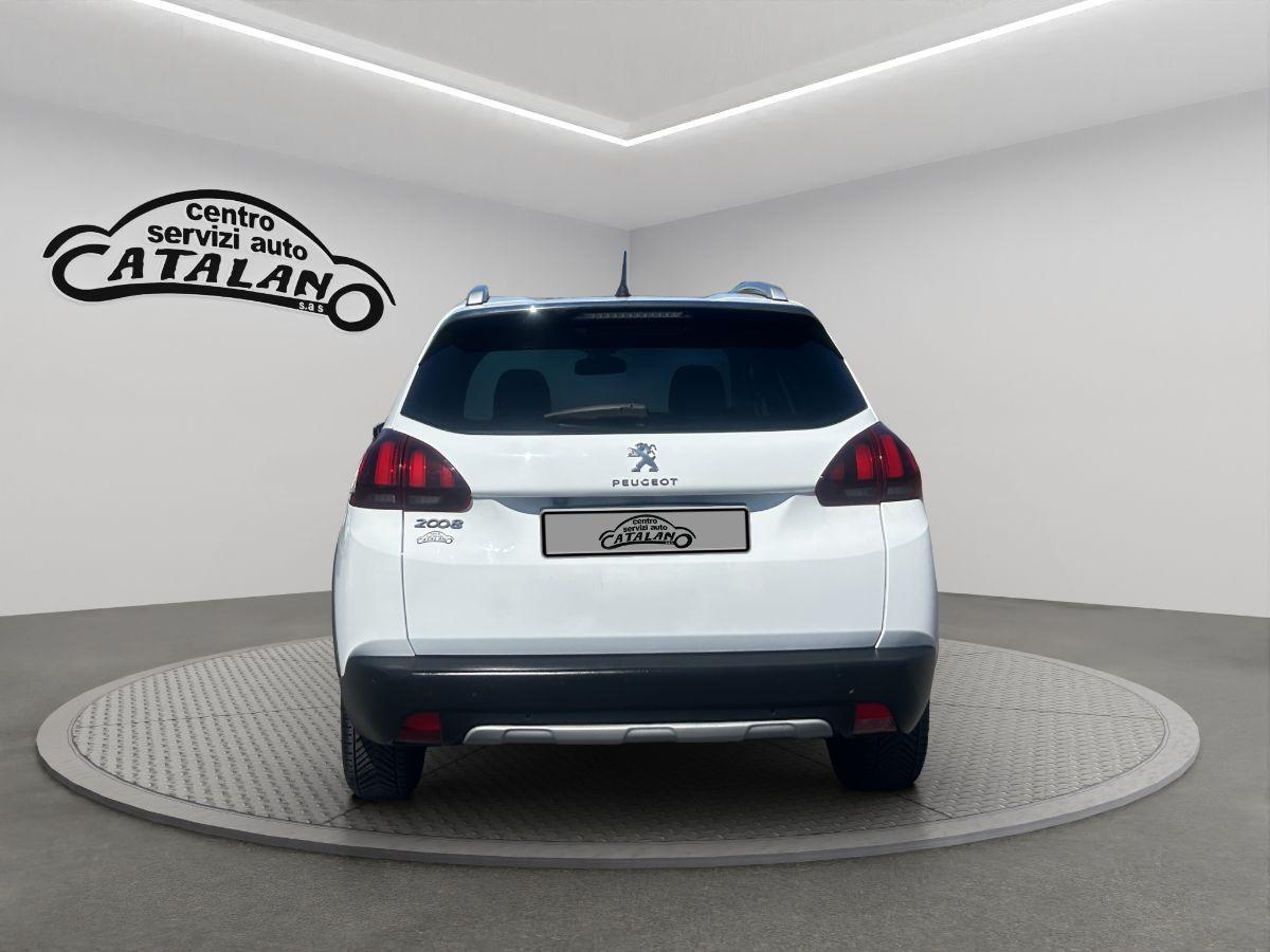 PEUGEOT - 2008 - 1.6 BlueHDi 100 Black Matt
