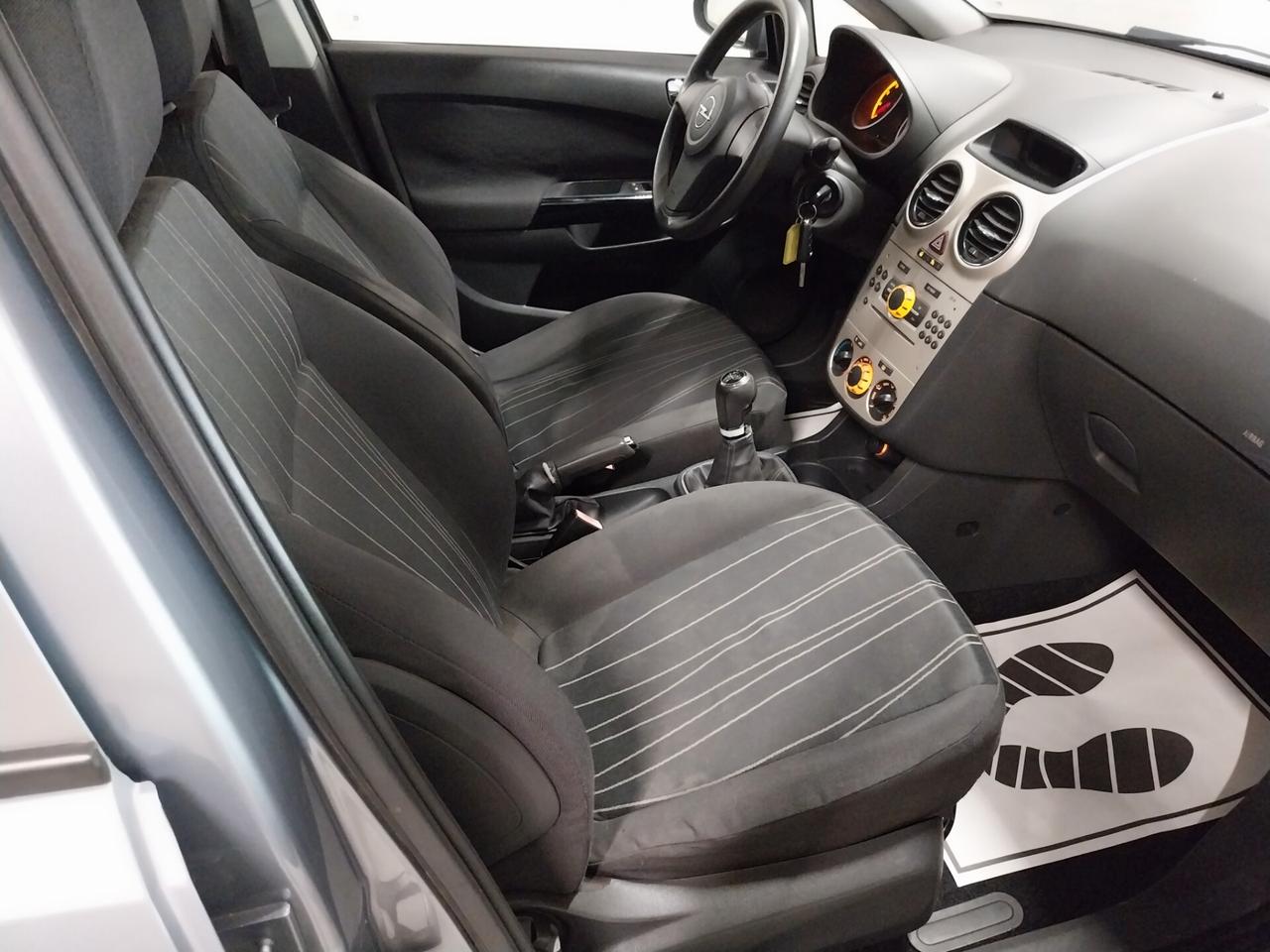 Opel Corsa 1.2 GPL 5 porte Club - ok neopatentati