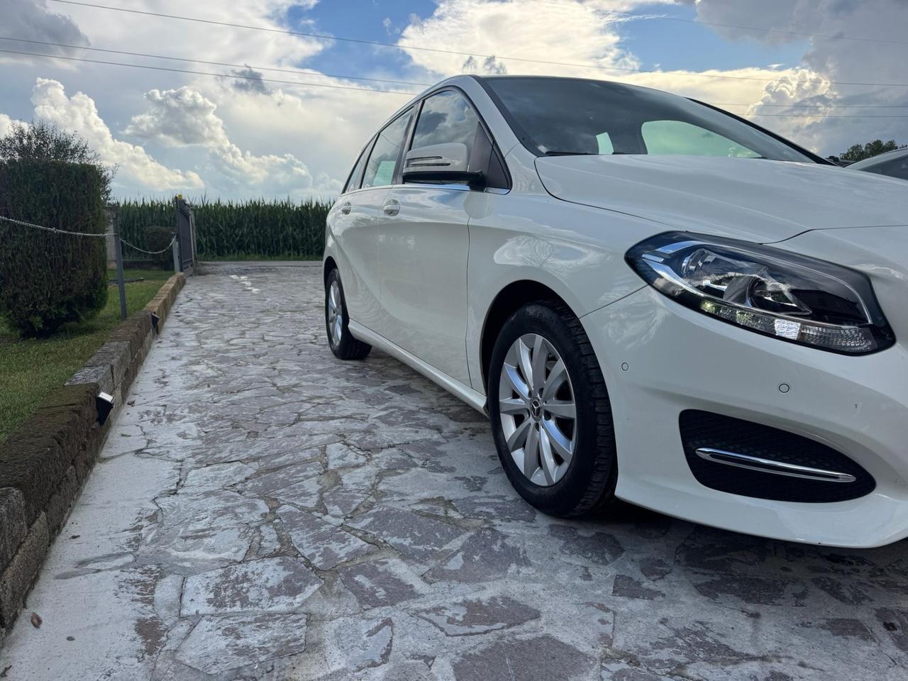 Mercedes-benz B 180 d Automatic Premium neopatentati