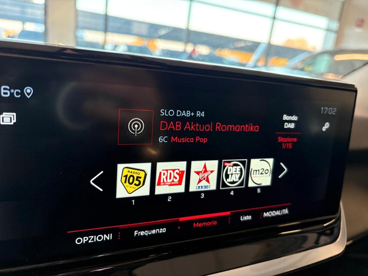 Peugeot 2008 ALLURE PACK BlueHDi 130 EAT8 SPOTICAR