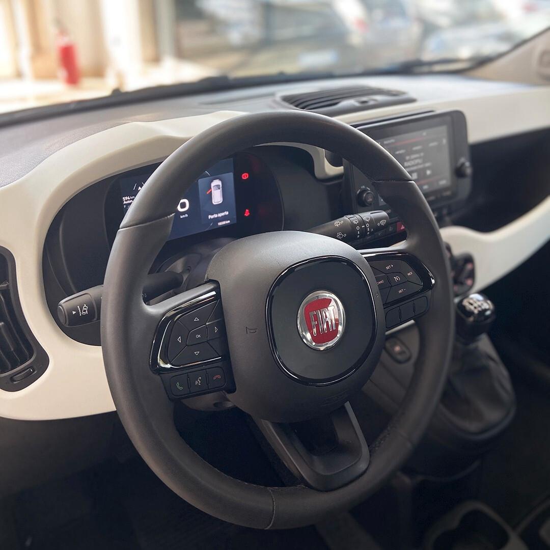 Fiat Panda 1.0 FireFly S&S Hybrid Pandina