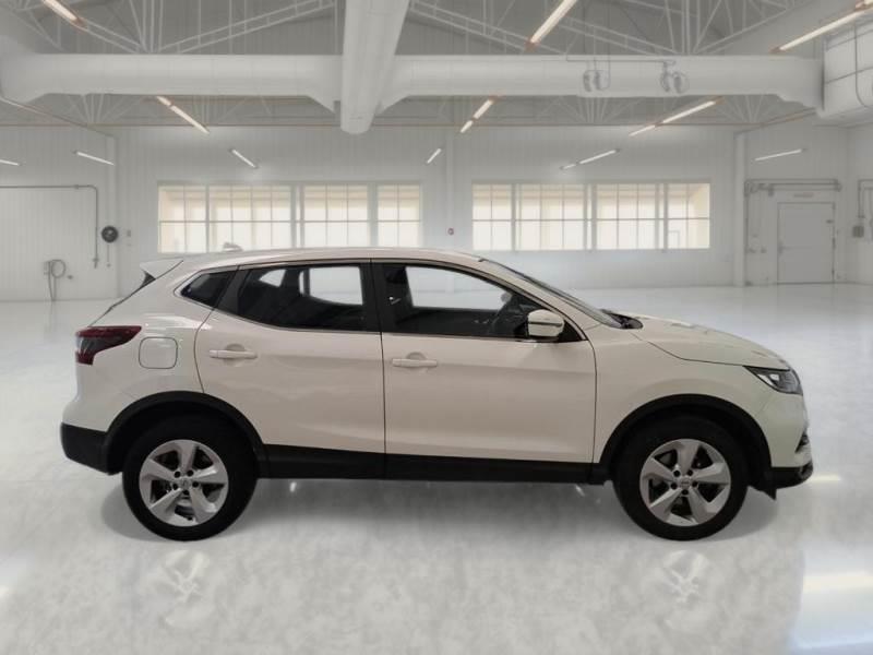 Nissan Qashqai 1.3 DIG-T N-Connecta 2WD
