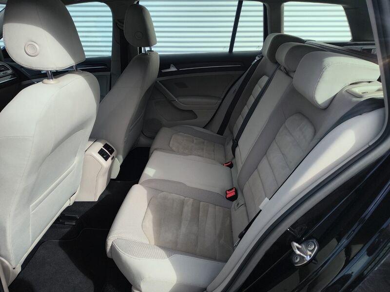 Volkswagen Golf Variant 2.0 TDI 150cv Highline (PREZZO REALE )
