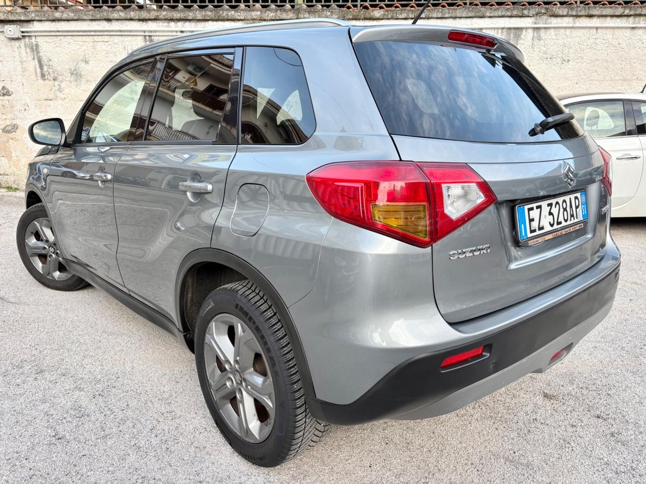 Suzuki Vitara 1.6 benz/GPL 4x2 magnifica