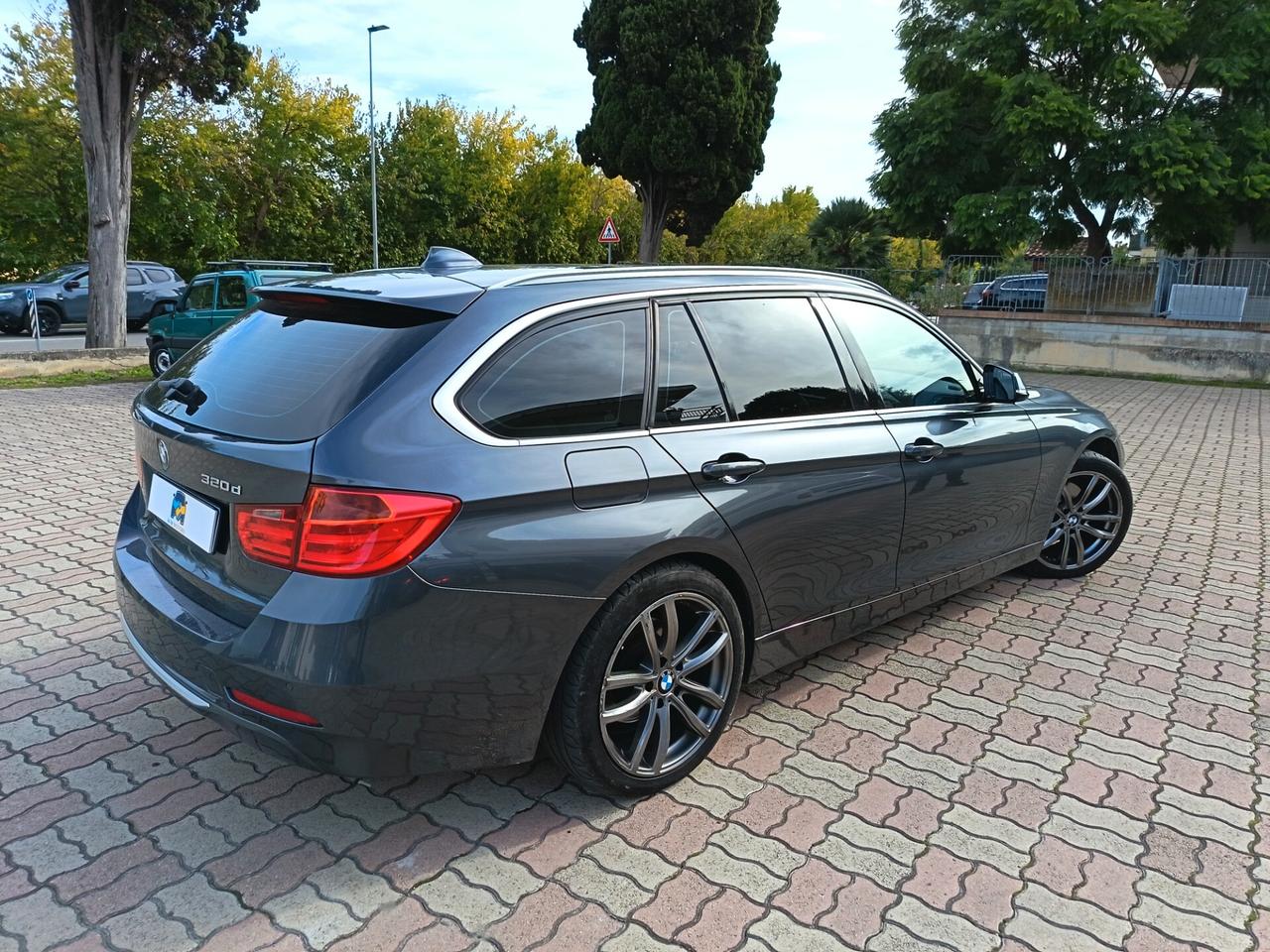 Bmw 320 320d Touring Sport