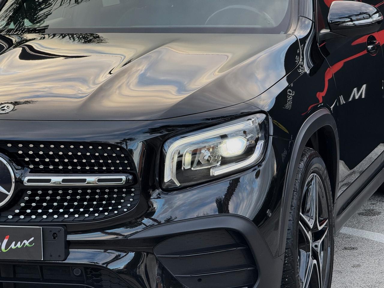 Mercedes-Benz GLB 180 d Premium AMG 2.0D PACK LUCI