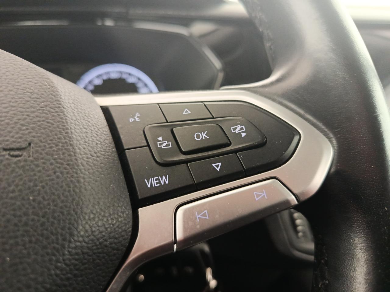 VOLKSWAGEN T-Cross - T-Cross 1.0 TSI Style BMT