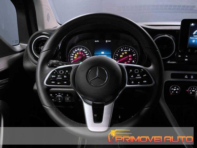 MERCEDES-BENZ T 160 d Premium