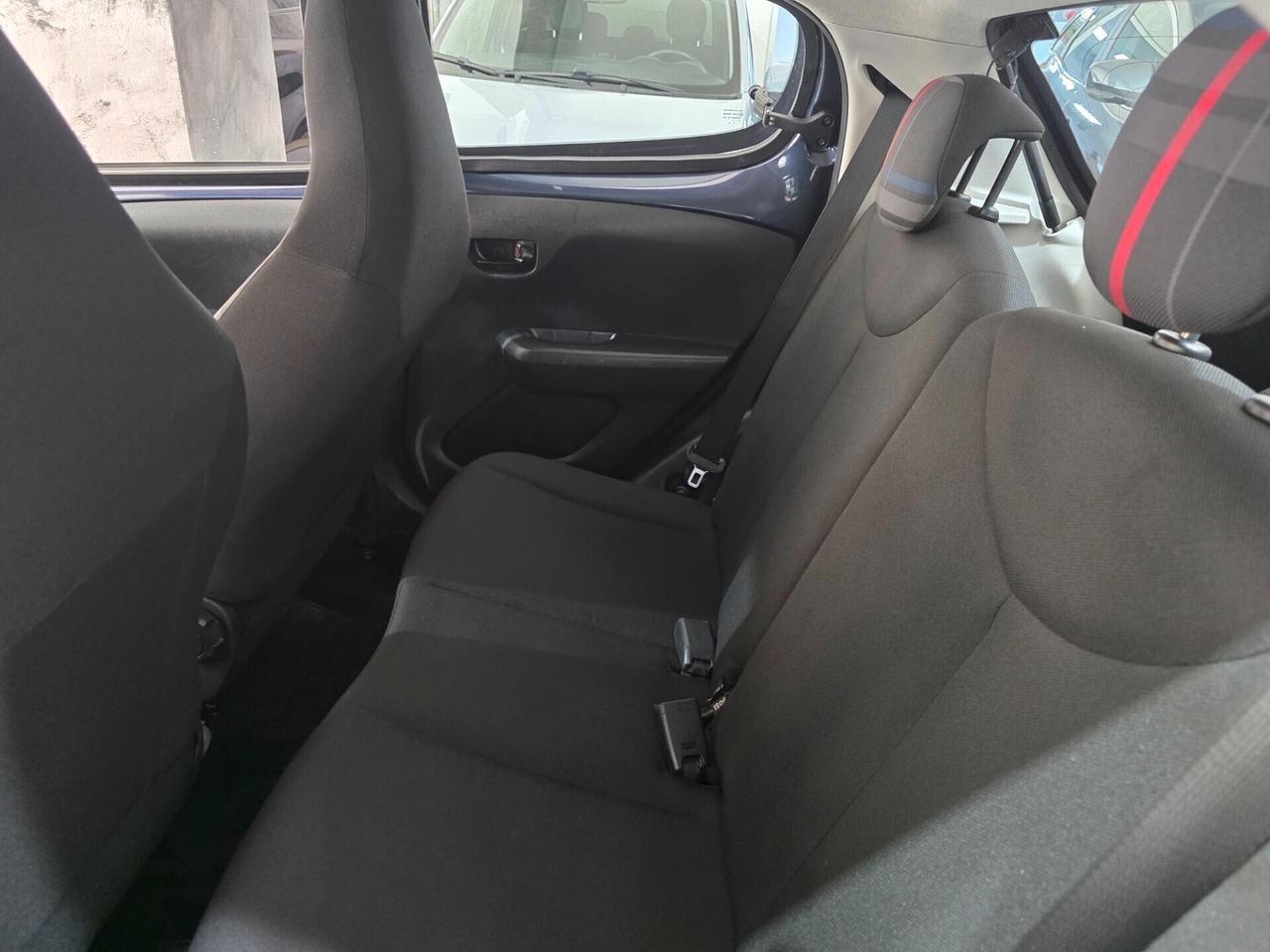 Peugeot 108 1.0 AUTOMATICA 5Porte