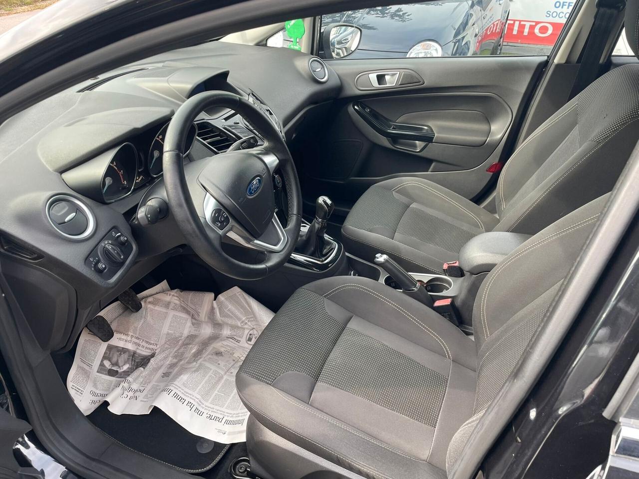 Ford Fiesta 1.2 60CV 5 porte Titanium