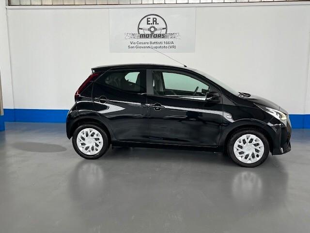 Toyota Aygo 1.0 VVT-i 72 CV 5 porte x-business NEO PATENTATI