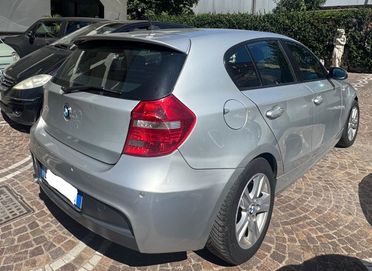 BMW Serie 1 118d 5 porte pacchetto M sport