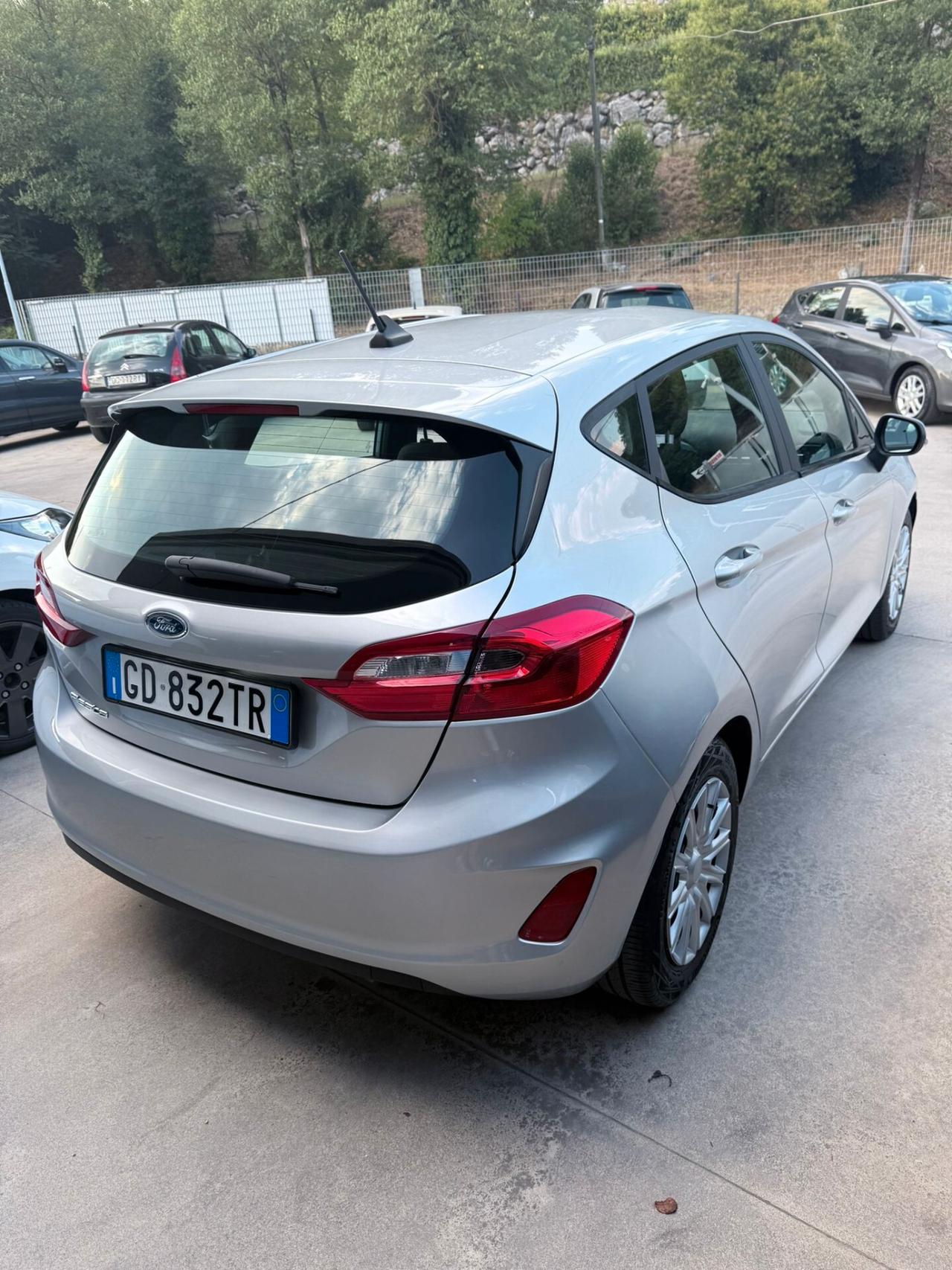 Ford Fiesta 1.1 75 CV GPL 5 porte Business