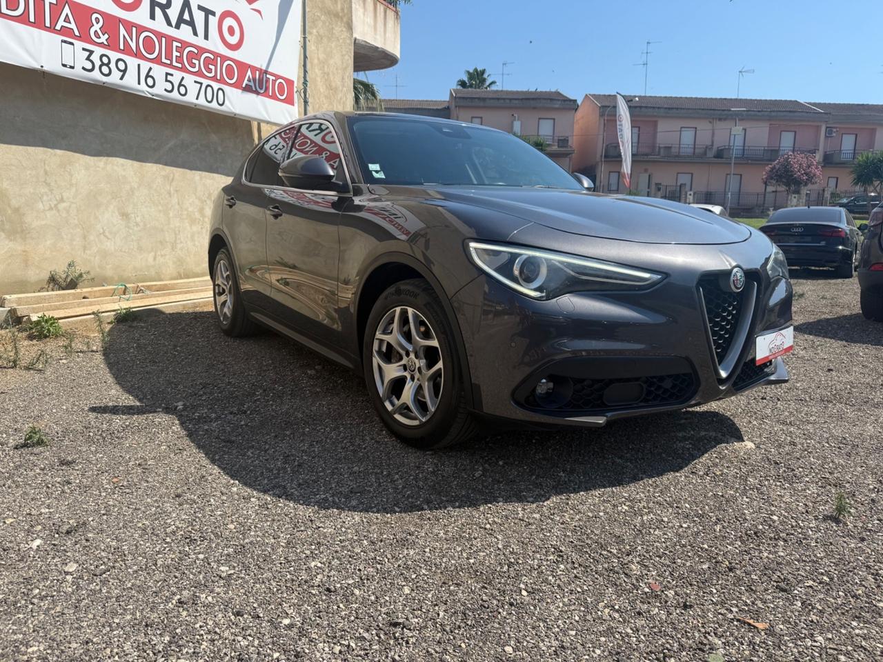 Alfa Romeo Stelvio 2.2 Turbodiesel 180 CV AT8 RWD Super