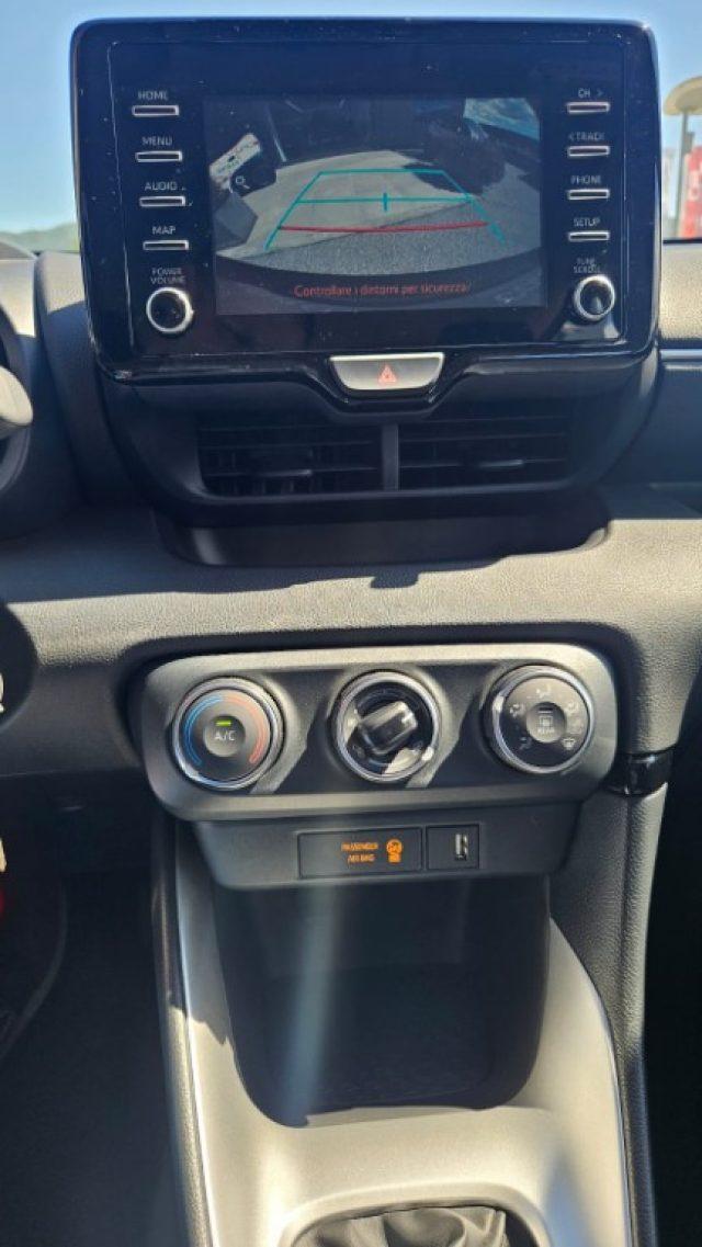 TOYOTA Yaris 1.0 5 porte Trend