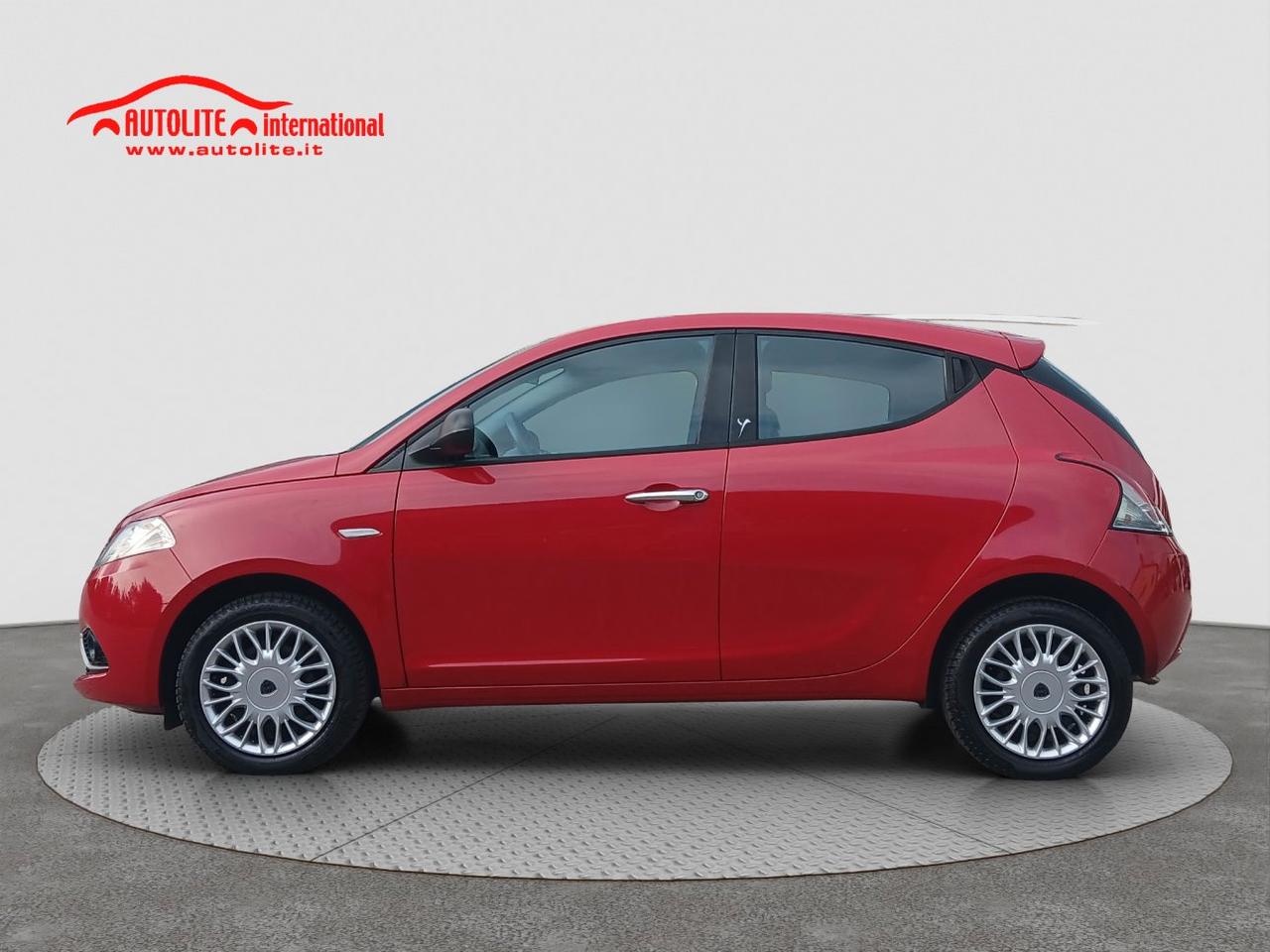 Lancia Ypsilon 5 Porte Ypsilon 1.2 Silver 69cv