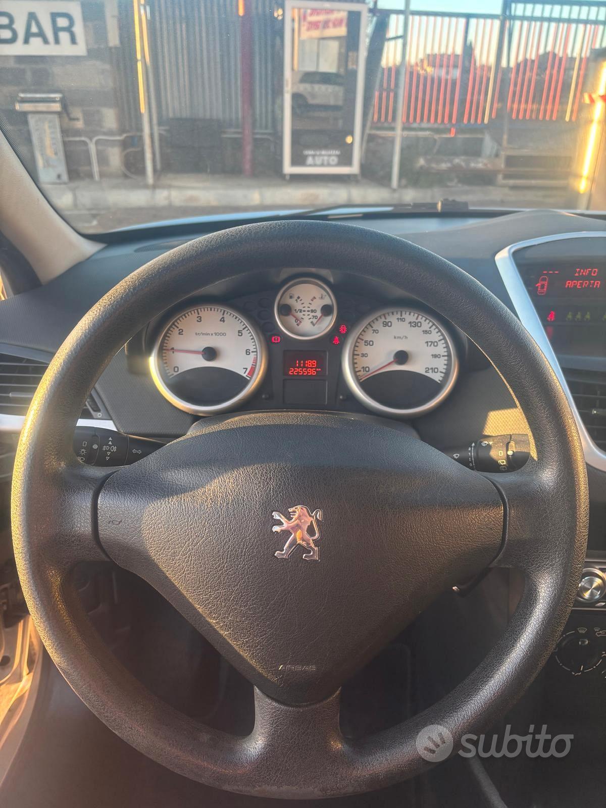 Peugeot 207 1.4 88CV 5p. XS