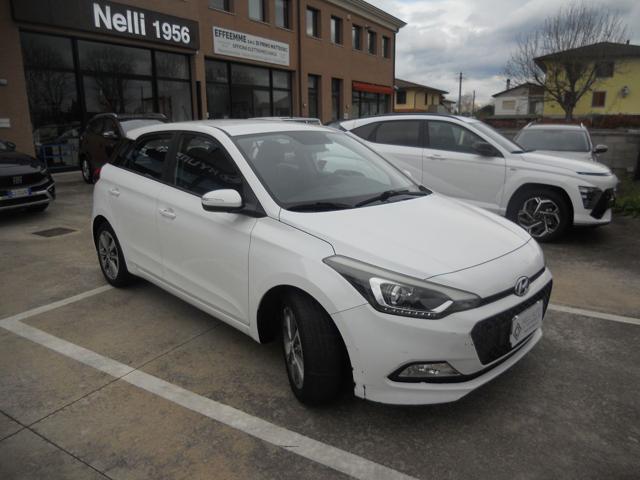 HYUNDAI i20 1.2 84 CV 5 porte Comfort
