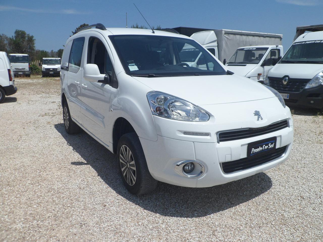 Peugeot Partner 4x4 5 posti autocarro