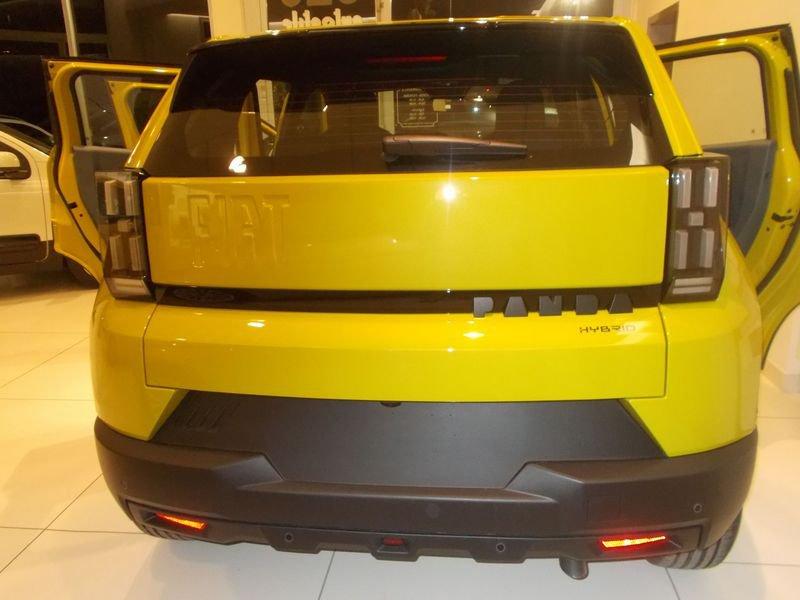 FIAT Grande Panda Hybrid Hybrid Icon 338.7575187 MASSARI MARCO PRONTA IN SEDE