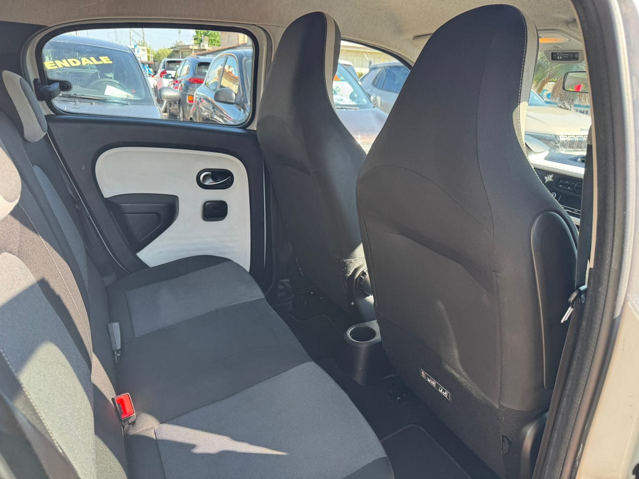Renault Twingo 1.0 SCe Live