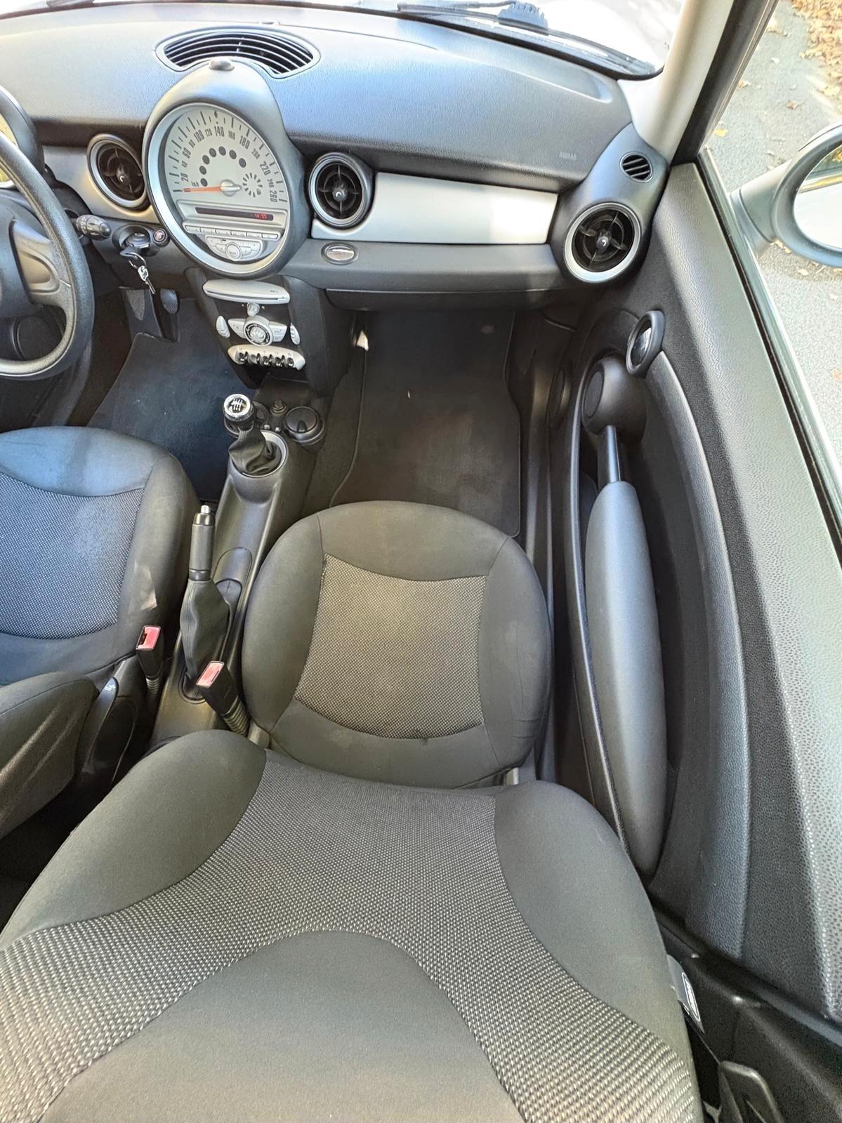 Mini 1.4 16V One (55kW)