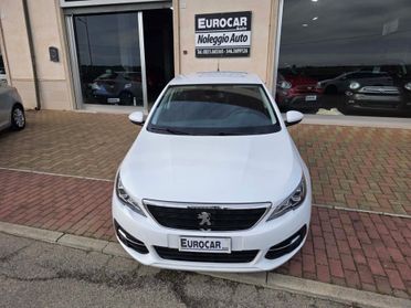 Peugeot 308 BlueHDi 130 S&S Business